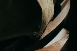 Upcycling déco : transformer vos vieux objets en pièces uniques