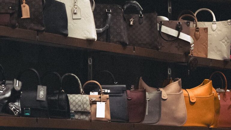 Accessoires tendance en seconde main : achetez malin